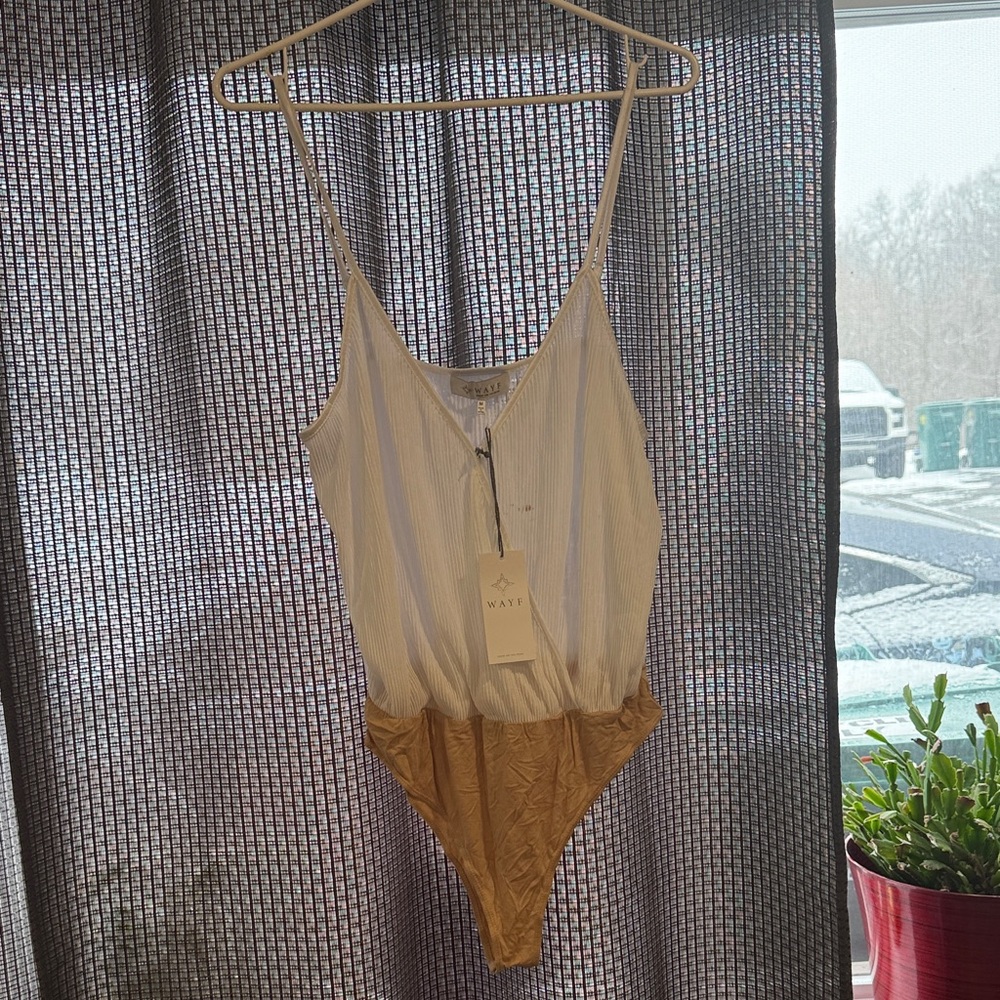 Wayf Kids Bodysuit in Cream and Tan
